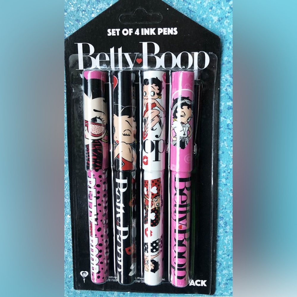 New Betty Boop Multicolor Pen Set